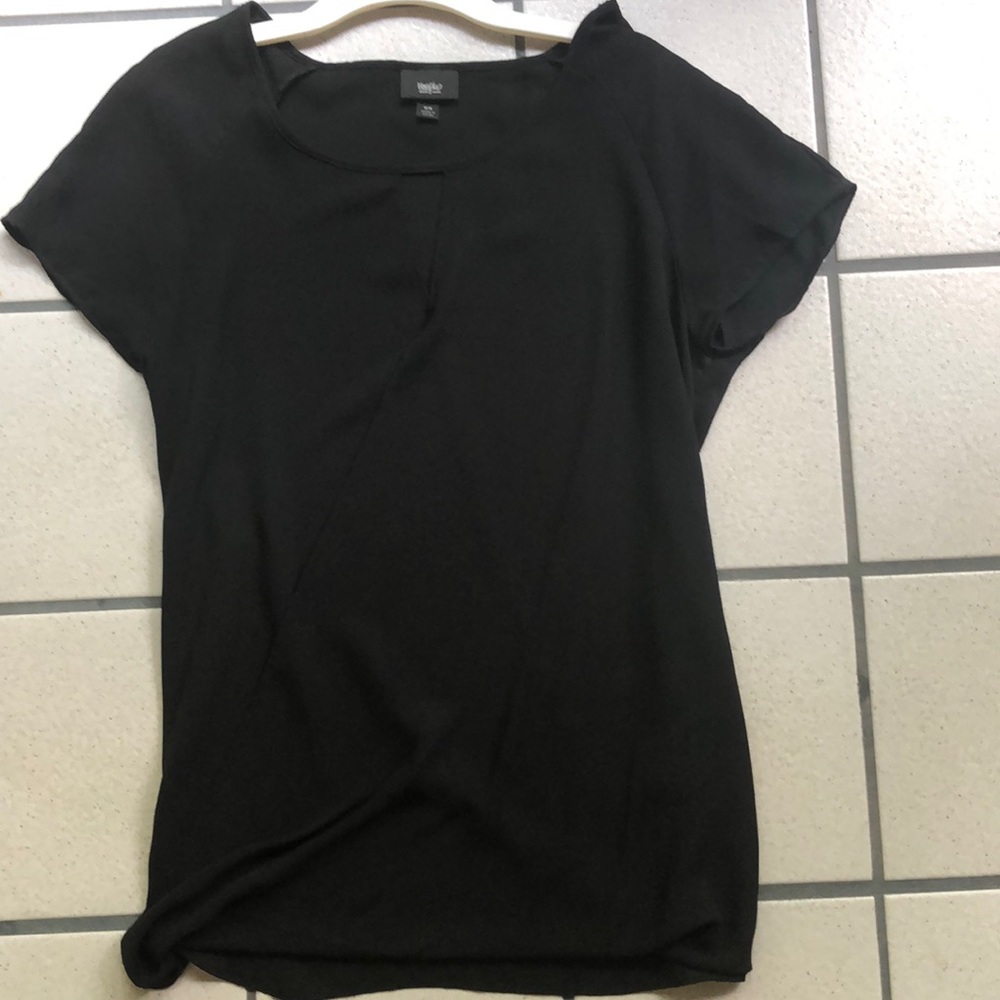 Keyhole Short sleeve top